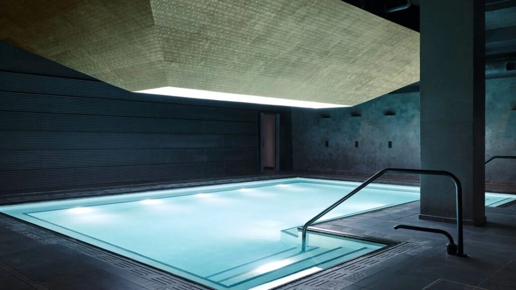 Bathhouse Flatiron Gallery 1